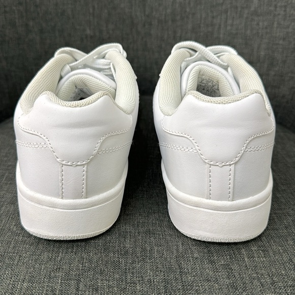 NEW K-Swiss Tennis Shoes size 10 - Picture 3 of 6